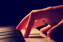 英超:墨菲和威爾遜帶領紐卡4比0大勝水晶宮.